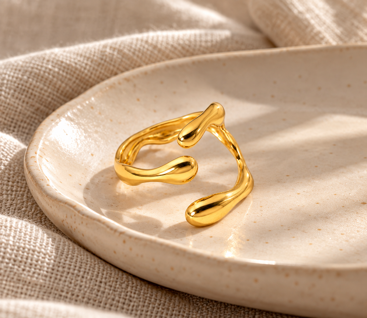 Flowing Adjustable Ring