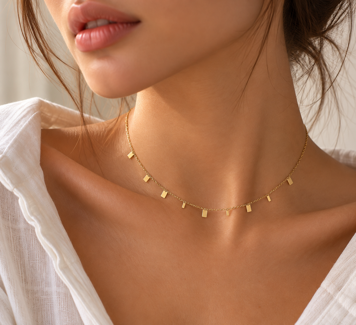 Golden Glimmer Necklace