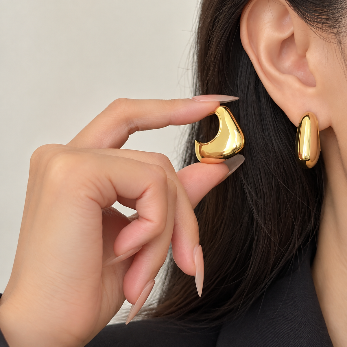 Luna Hoops