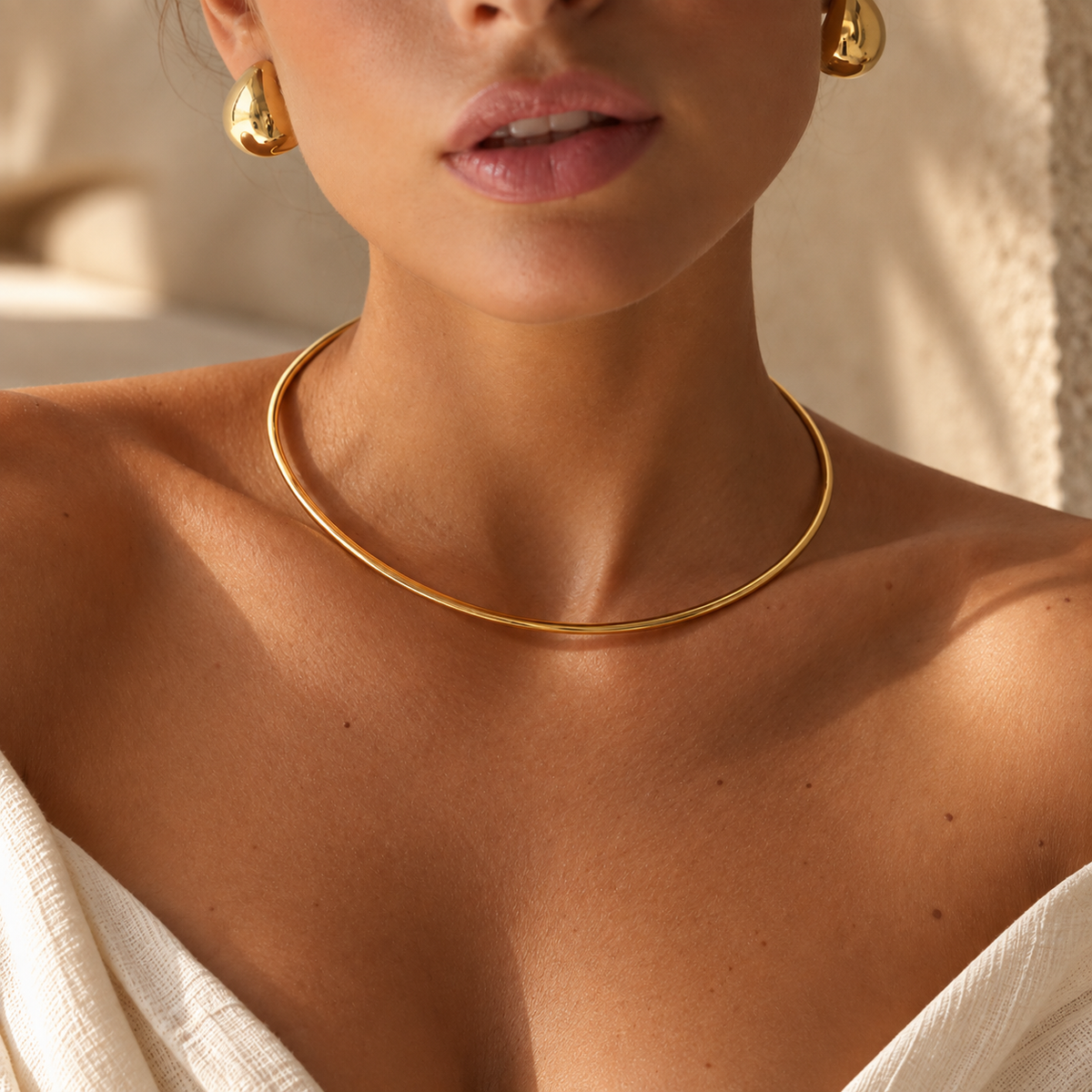 Sovereign Necklace