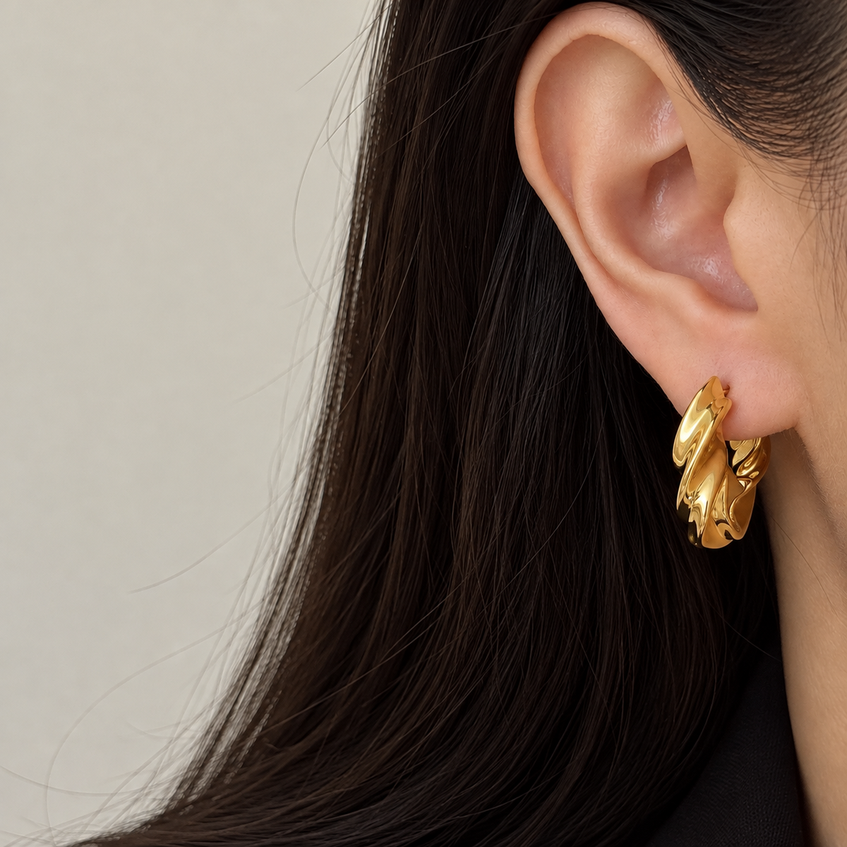 Solene Twisted Hoop Earrings