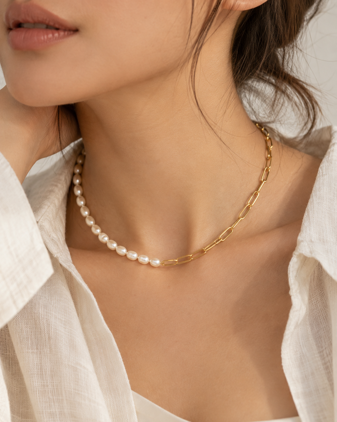 Pearl & Link Necklace