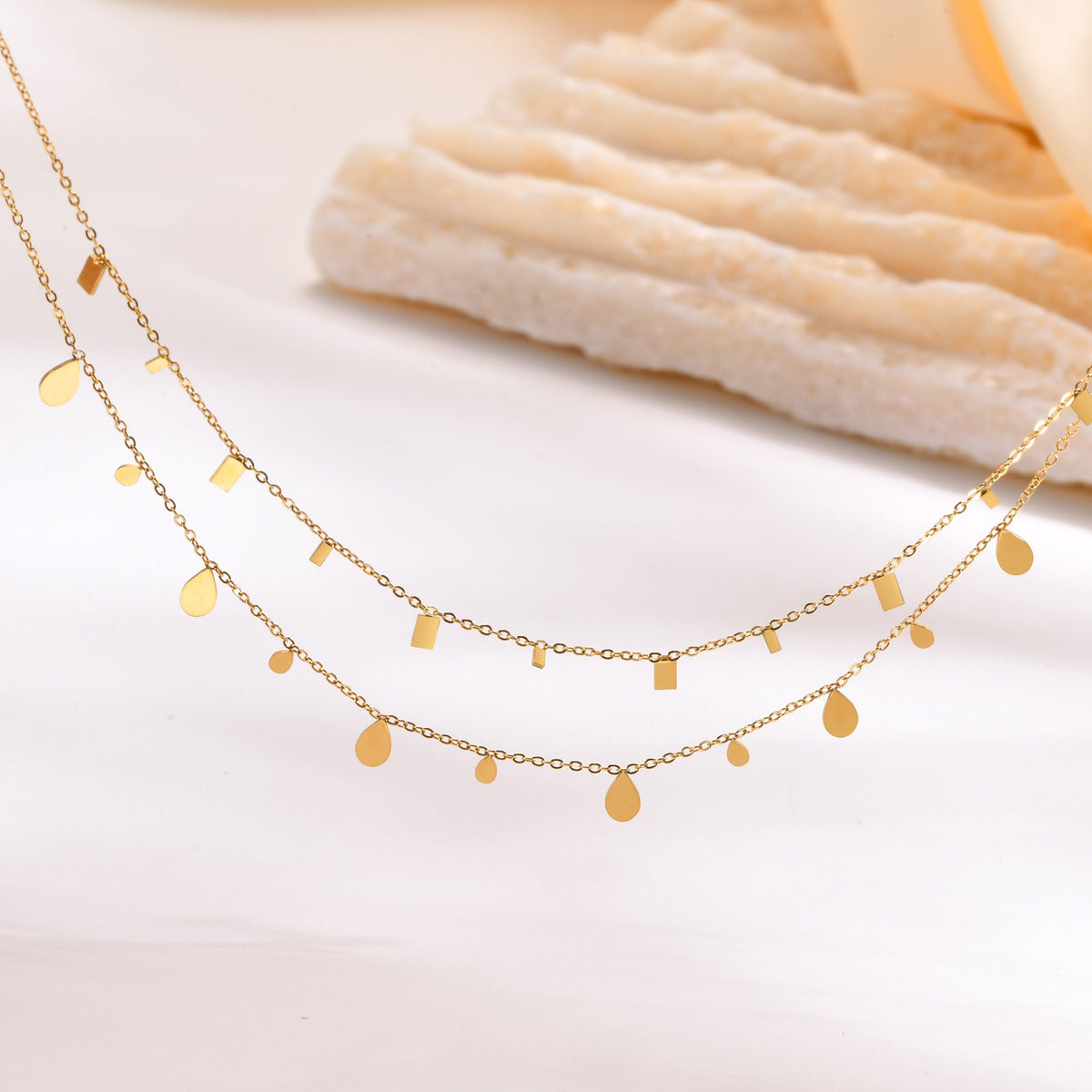 Golden Glimmer Necklace